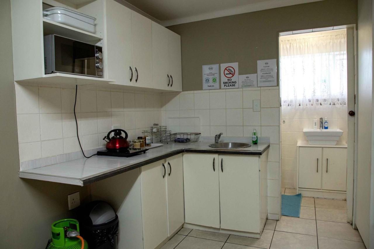 Melsetter'S Guesthouse Блоемфонтейн Екстериор снимка